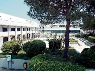 Hotel Villaggio Conca Specchiulla 4*